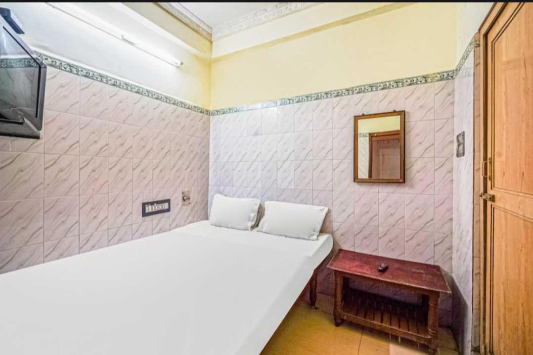 Spot On Venkata Sai Residency Hotel Tirupati Ngoại thất bức ảnh