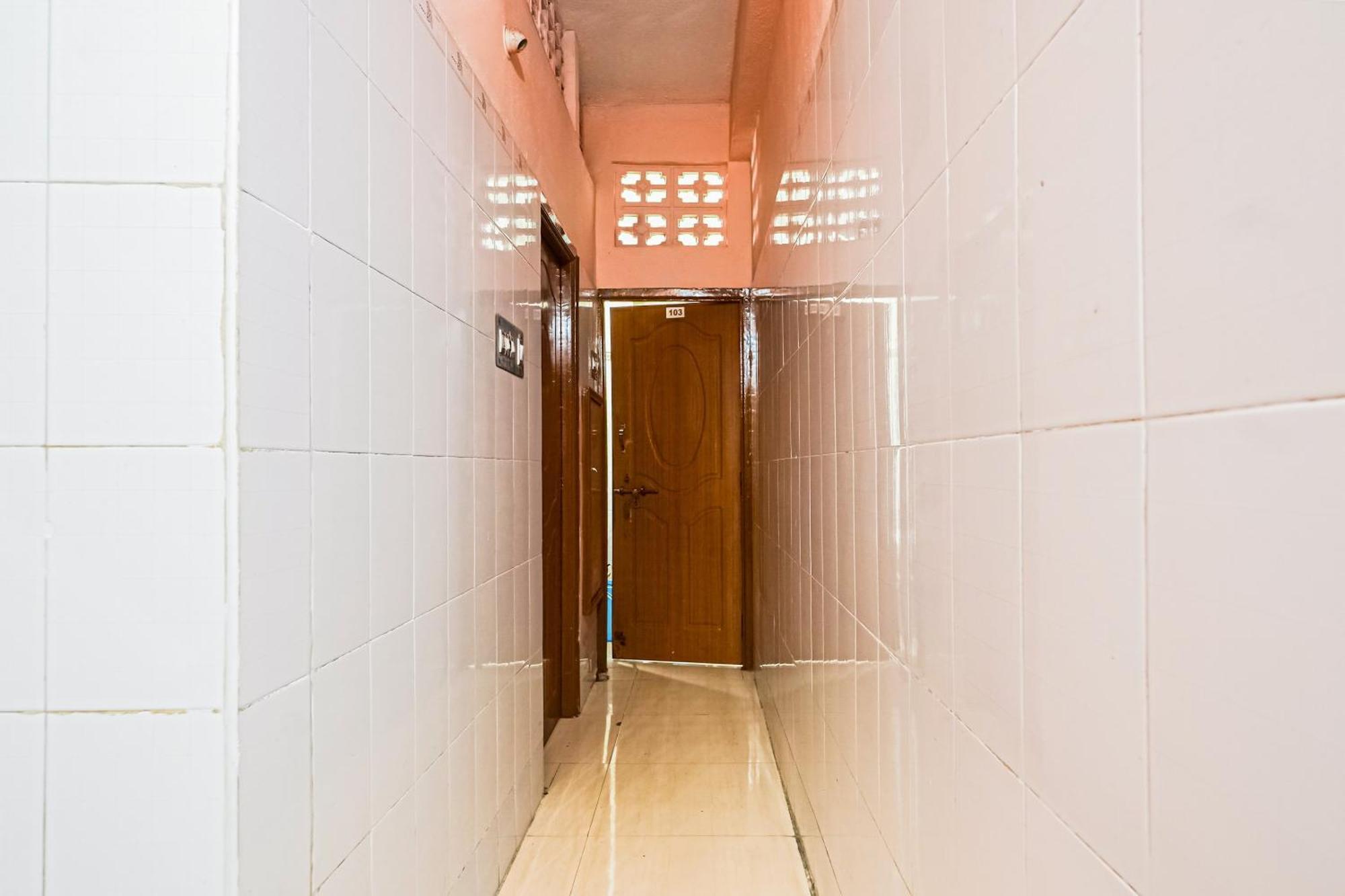 Spot On Venkata Sai Residency Hotel Tirupati Ngoại thất bức ảnh